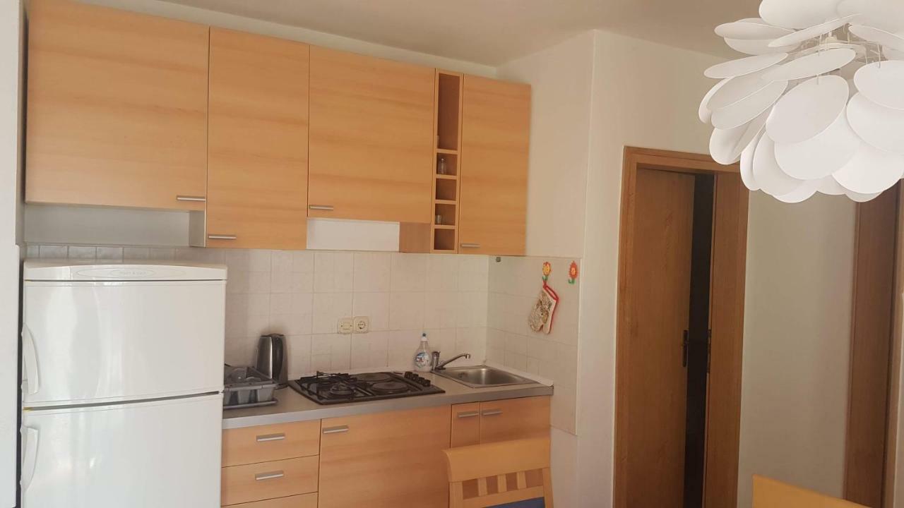 Apartment Zeljka Nerezine Exterior foto